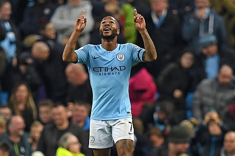 ستيرلينج يتوج بجائزة النقاد لأفضل لاعب في إنجلترا