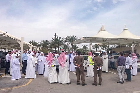 تجربة إخلاء للعاملين السعوديين بمؤسسة جسر الملك فهد