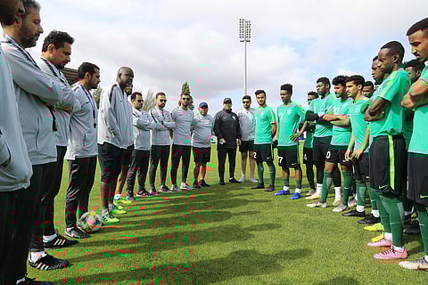 الأخضر الشاب يفتتح تدريباته بمعسكر لشبونة استعدادًا لكأس العالم