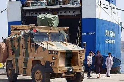 وصول سفينة تركية محملة بالأسلحة إلى ميناء طرابلس الليبي