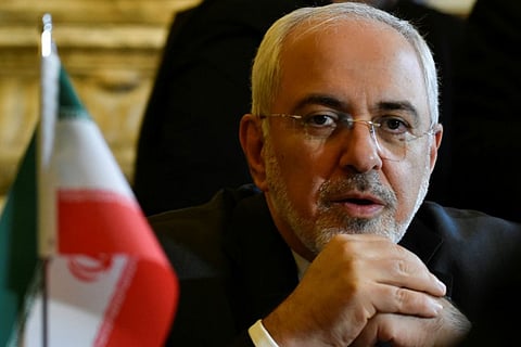 وزير الخارجية الإيراني يعترف بـ«إهانات أمريكية» تتعقبه