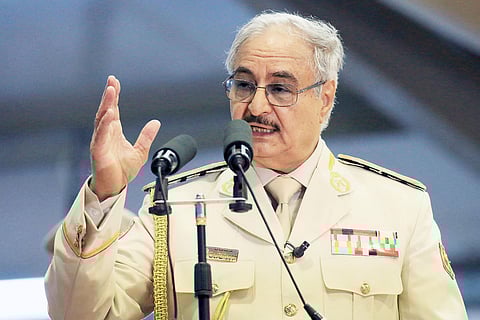 حفتر: الهجوم على طرابلس مستمر حتى يتم حل الجماعات المسلحة