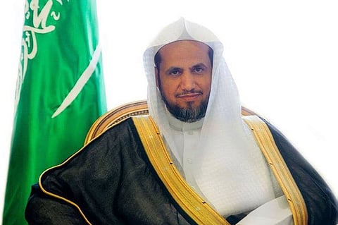 النائب العام يوجه بالقبض على شابين أطلقا النار على منزل وسيارة