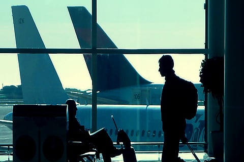 «الطيران المدني» توضّح حقوق المسافر حال تأخر الرحلة أو إلغائها