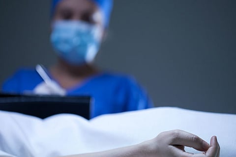 وفاة طالبة في قاعة دراسية بحائل.. والجامعة تنتظر تقريرًا طبيًّا