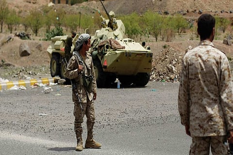 الجيش اليمني يصد هجومًا حوثيًا مزدوجًا جنوب الحديدة