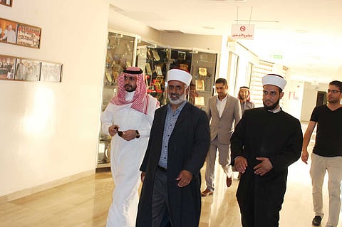 بالصور.. انطلاق قافلة ضيوف خادم الحرمين من منتسبي الهيئة الهاشمية الأردنية