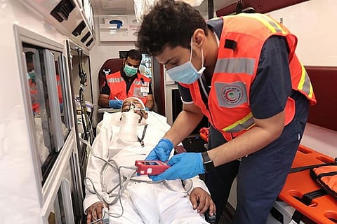 بالصور.. فرق الهلال الأحمر تجري 4 حالات ولادة و9 حالات إنعاش قلبي بمكة والمشاعر