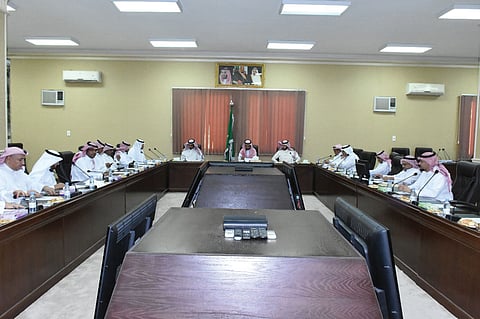 بالصور.. بلدي الطائف يتحقق من هوية بائعي سلع الأسر المنتجة