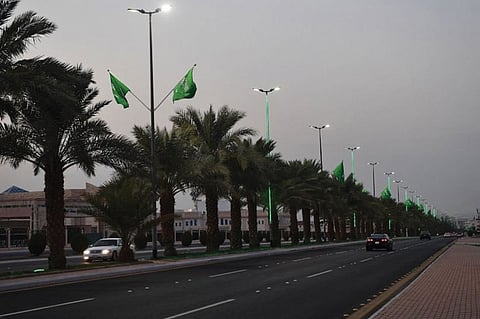 الألعاب النارية تُضيء سماء المدينة المنورة ابتهاجًا باليوم الوطني 89