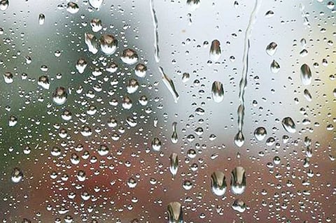 الزعاق يتوقع حالة مطرية مبشرة بحلول نهاية الأسبوع