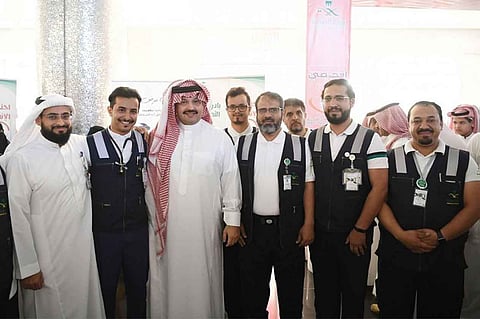 بالصور.. أمير عسير يدشِّن الحملة الوطنية للتوعية من سرطان الثدي والتطعيم ضد الأنفلونزا