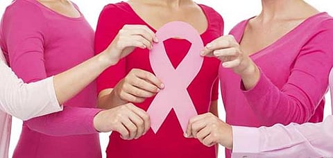 2672 مستفيدة من الفحص المبكر لسرطان الثدي بمستشفى الملك فهد بجازان