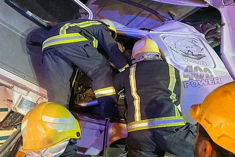 وفاة شخصين وإصابة 6 آخرين في حادث تصادم على الطريق الدولي بمحافظة بيش