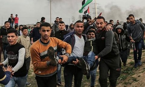إصابة 70 فلسطينيًا في مواجهات مع جيش الاحتلال شرق غزة
