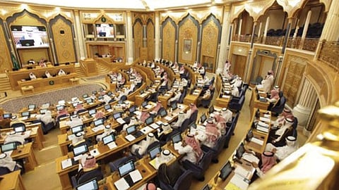 «الشورى» في أرقام.. الأعضاء.. اللجان.. الحقوق والواجبات