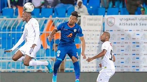 الفيحاء يزيد أوجاع الشباب في الدوري