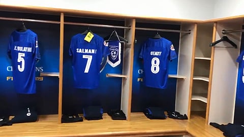 بالفيديو.. غرف خلع ملابس الهلال في نهائي آسيا