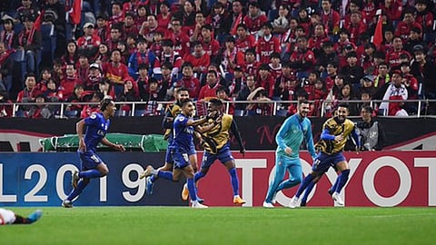 بالفيديو.. نجم الهلال يوجه رسالة للجماهير