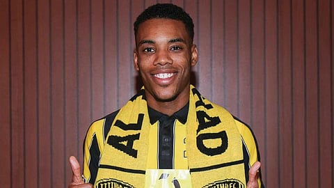 بـ2.5 مليون دولار.. الاتحاد يتفادى الحرمان من التعاقدات أو خصم النقاط