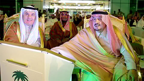 أمير الرياض يدشن ويضع حجر أساس 42 مشروعًا بتكلفة 3.8 مليار ريال