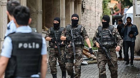 «أمن أردوغان» يعتقل مشاركات في تظاهرة مناهضة للعنف ضد المرأة