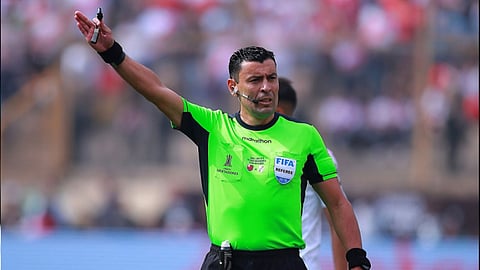 الكشف عن حكم مباراة الهلال والترجي