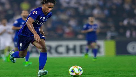 الهلال يضيع التقدم على الترجي.. والتعادل السلبي يسيطر على الشوط الأول