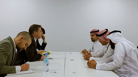 «الكهموس» يبحث مع أمريكا وسويسرا استرداد الأموال وملاحقة فاسدين