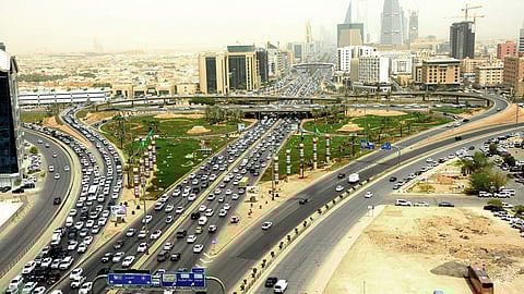 «الحصيني» يوضح أجواء إجازة نهاية الأسبوع على مناطق المملكة