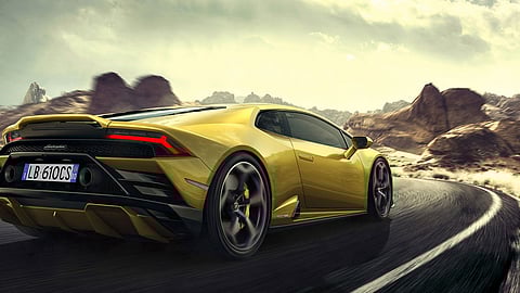 الكشف عن لامبورجيني هوراكان EVO بنظام دفع خلفي لعشاق الإثارة