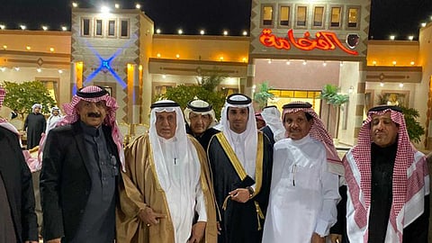 بالصور.. آل هتيلة يحتفلون بزواج مانع