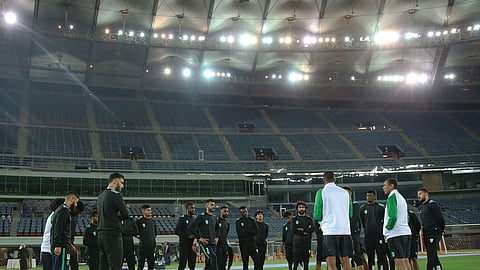 التشكيل الرسمي للأهلي في مواجهة استقلال طهران