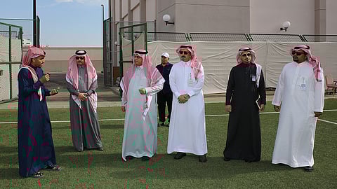 بالصور.. 1500 طالبة يستفدن من برنامج الأيام الرياضية بتعليم عسير