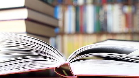 كاتبة سريلانكية تدخل «جينيس» بـ1250 نهاية مختلفة لكتاب أطفال