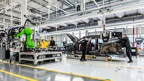 ماذا فعلت لامبورجيني لحماية منشآتها من فيروس كورونا؟