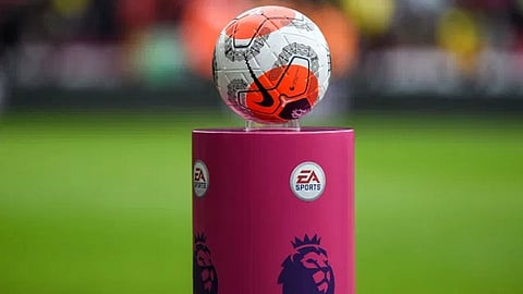 أول مبادرة بـ«بريميرليج».. لاعبو مان يونايتد يوافقون على تخفيض رواتبهم