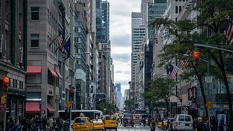 تقرير: أمريكا تشطب 20.2 مليون وظيفة في أبريل