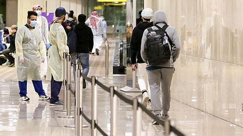 مطار الملك فهد بالدمام يستقبل رحلة مخصصة لعودة مواطنين من سيدني