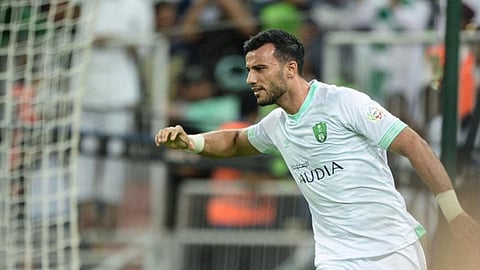 نجم الهلال السابق: كل الأندية السعودية بحاجة لعمر السومة