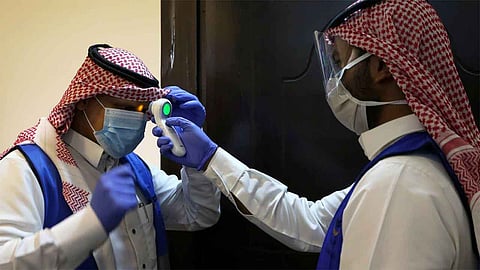 عقد المؤتمر الصحفي للإعلان عن مستجدات كورونا 3 مرات أسبوعيًا