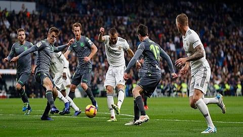 ريال مدريد يحل ضيفًا على ريال سوسيداد للحاق ببرشلونة في الصدارة