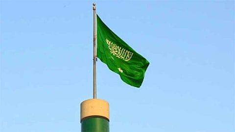 أخبار السعودية في 24 ساعة..  إيداع رواتب المتقاعدين الخميس والموظفين الأحد.. والصحة تكشف إجراءات أسرعت في خدمة مصابي كورونا