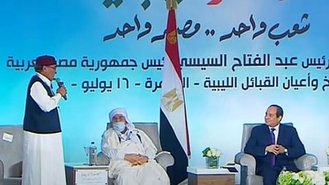 أمام الرئيس المصري.. حفيد عمر المختار يلقي كلمة تاريخية