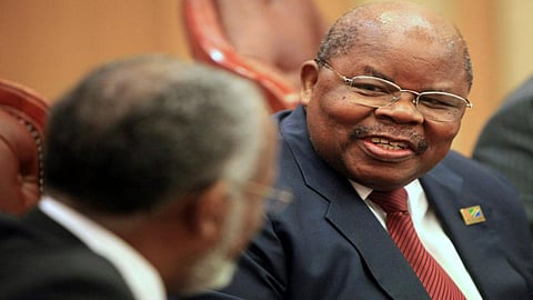 رسميًا.. إعلان وفاة رئيس تنزانيا السابق بنجامين مباكا