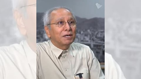 بالفيديو.. معراج مرزا «عاشق مكة» يجمع 500 ألف صورة للعاصمة المقدسة