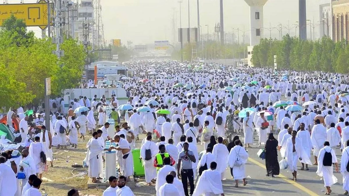 الأمن العام يعلن بدء العمل بمنع دخول المركبات غير المصرح لها إلى المشاعر المقدسة الأمن العام يعلن بدء العمل بمنع دخول المركبات غير المصرح لها إلى المشاعر المقدسة