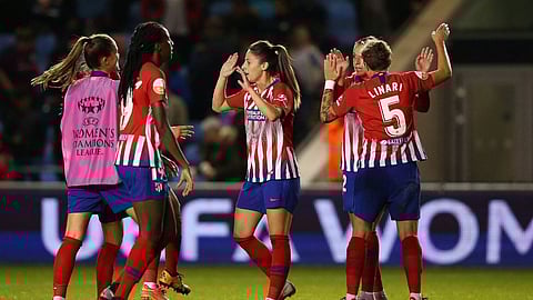 فيروس كورونا.. أتلتيكو مدريد يجمّد تدريبات فريق السيدات