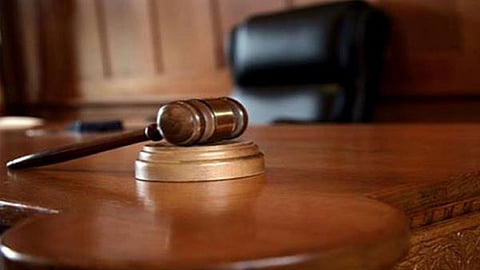 «جنائية البحرين» تحسم 7 قضايا غسل أموال تورَّط فيها البنك المركزي الإيراني