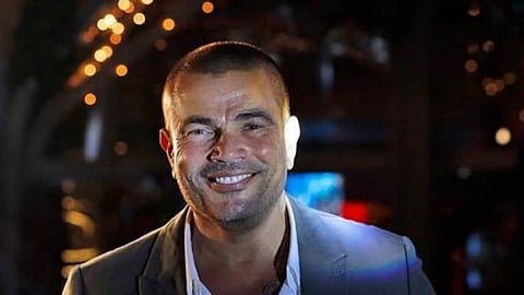 10 جنيهات سعر تذكرة أول حفل أون لاين لعمرو دياب